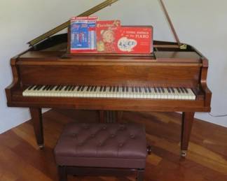 Robert L. Loud Music Co. Inc. Buffalo, NY Baby Grand Piano