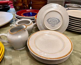 Americana Hearthside Dinner Plates + Cream/Sugar Set Heritage Stoneware Hand painted Japan