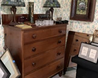 Gorgeous dresser