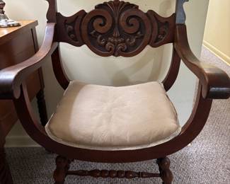 Stomps-Burkhardt saddle chair 