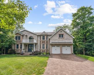 7 soldatovic court house