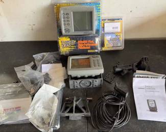 Fishfinder Lot