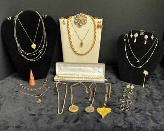 Gold Tone Jewelry 