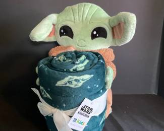 Yoda with Throw