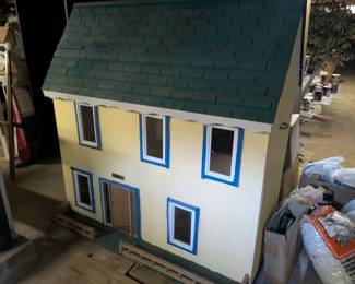 Large doll house