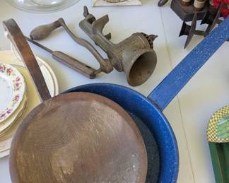 Vintage kitchenalia
