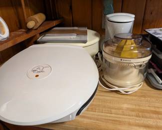George Foreman grill, dehydrator, juice press...