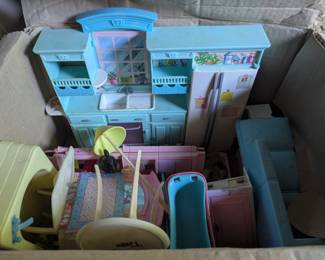 Barbie dollhouse accessories