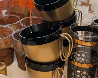 West Bend Thermo Serv black & gold cups