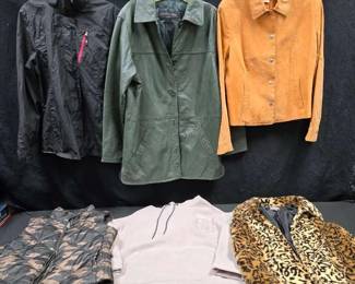 CT281Coats and Vest
