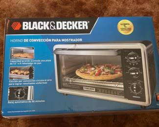 BLACK AND DECKER CONVECTION OVEN NEW IN BOX