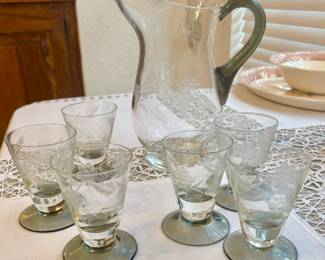Vintage 7 piece set of etched glassware