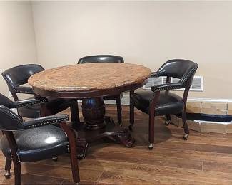 Round Table With 4 Chairs And Poker Table Topper And Poker Chips