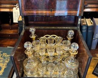 Beautiful condition Tantalus/Cave A Liqueur set. Has all its original pieces. 