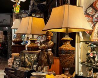 Pair of lamps 