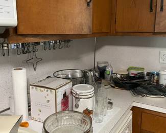 crystal dishes, small kitchen tools, baking dishes