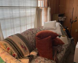 vintage couch and throw pillows