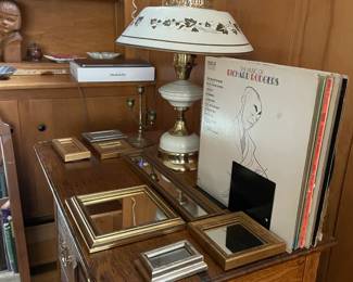 vintage mirrors, records, vintage table lamp