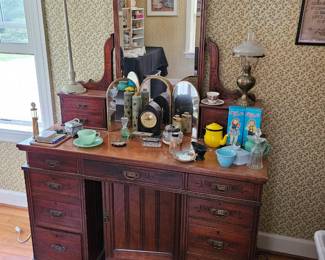 Walnut Dressing Table, Misc.