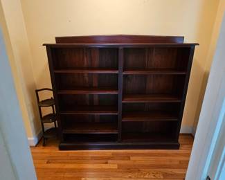 Mahogany Bookcase, Dessert stand.