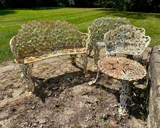 4 pc Cast Iron patio set