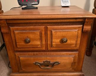 Traditional night stand heavy wood matches chest, dresser with 3 fold mirror, and twin beds beautiful set