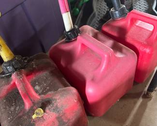 Different Sizes of Gas Cans
