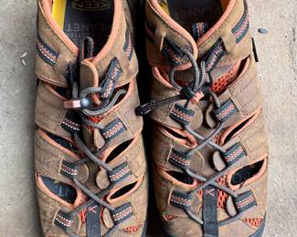 Keens size 10.5