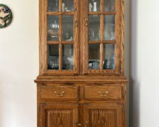 China Cabinet / Storage 