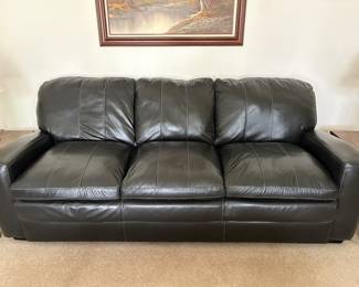 Leather Couch *Clean 