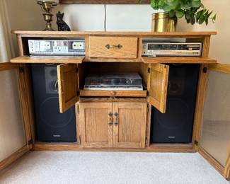 Vintage Stereo Equipment 