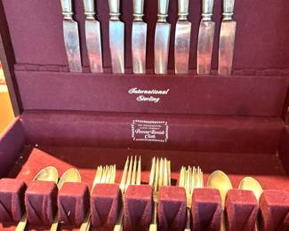 Antique 1921 International Sterling Silver Flatware Set – Treasure Pattern, 606g, Monogrammed