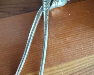 Vintage Parrot-Head Nutcracker – Cast Metal Decorative Kitchen Tool