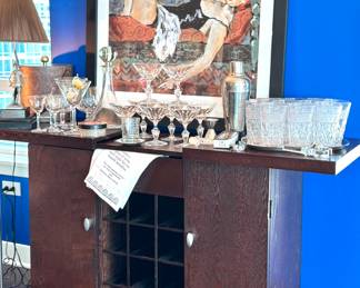 Vintage Wooden Home Bar Cabinet with Wine Rack and Storage