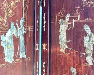 Collectible Chinese Room Divider – Vintage Handcrafted Inlaid Screen