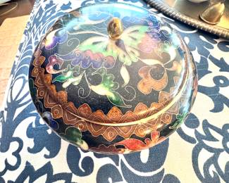 Vintage Chinese Cloisonné Lidded Box 