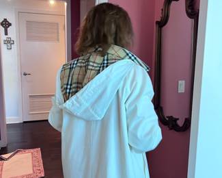 Authentic Burberry Hooded Trench Coat – Ivory with Nova Check Lining | $400