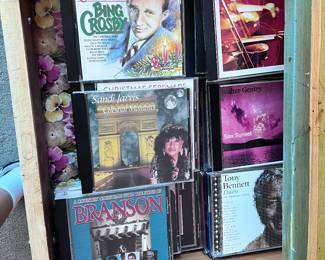 White Christmas – Bing Crosby

Symphony Christmas

Sandi Jarvis – Celestial Moments

Walter Gentry – Sax Sunset

Tony Bennett – Duets (An American Classic)

A Country Christmas with the Stars of Branson