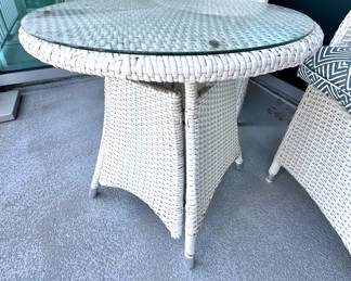 Pair of White Wicker Patio Chairs with Cushions – Outdoor Furniture Set