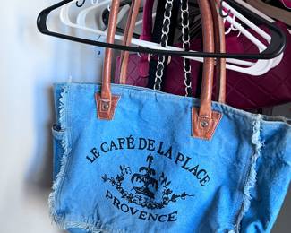 French Provence Denim Tote Bag with Frayed Edges – Café de la Place Print
