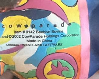 cow on parade @9142 Beehive bowine