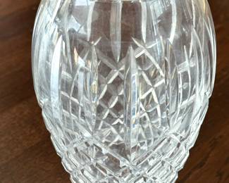 Vintage Cut Crystal Glass Vase with Intricate Diamond Pattern