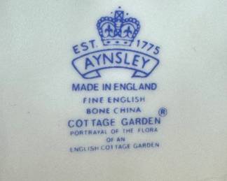 Aynsley Cottage Garden bone china