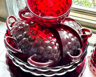 MCM Anchor Hocking King Ruby Red Bubble Glass set