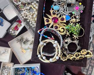 Assorted Costume jewelry