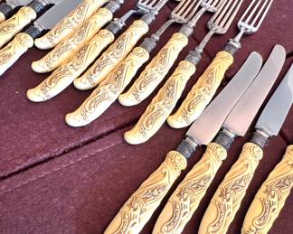 1930' Landers, Frary and Clark Celluloid tableware 8 forks and 8 knifes