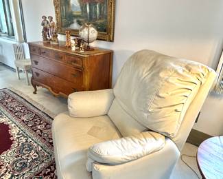 Recliner faux leather chairs