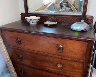 Antique chest with mirror 