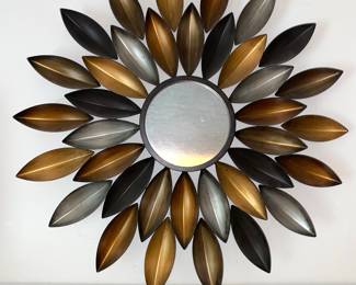 Decorative mirror