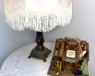 Lamp and birdhouse 